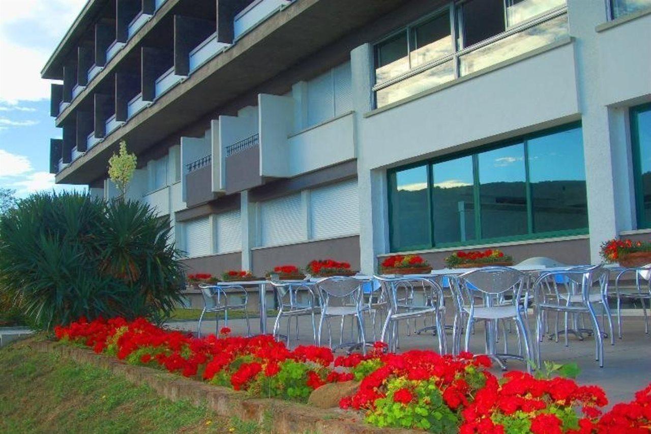 Hotel Capo Est Gabicce Mare Buitenkant foto